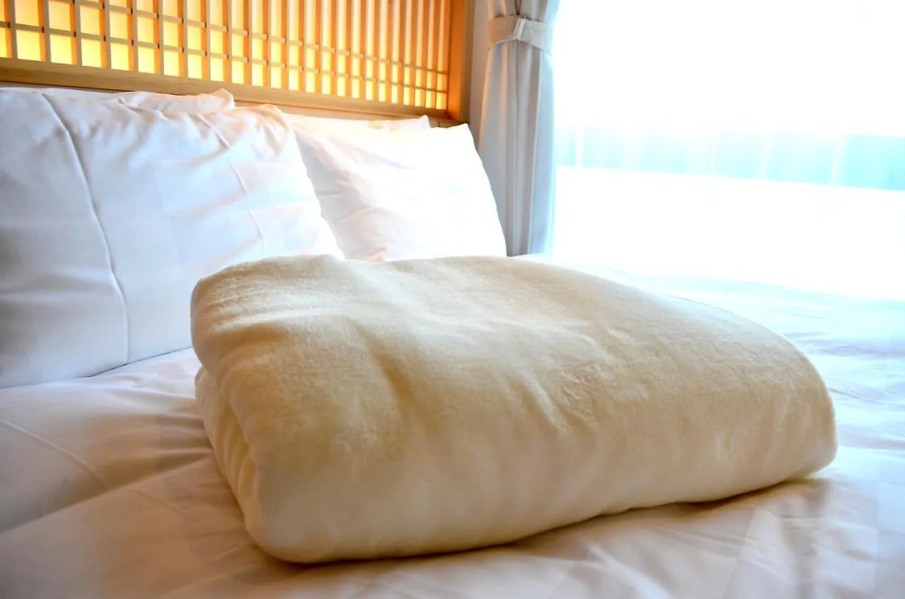 Henn Na Hotel Premier Kyoto Gojo Karasuma -Formerly Watermark Hotel Kyoto-